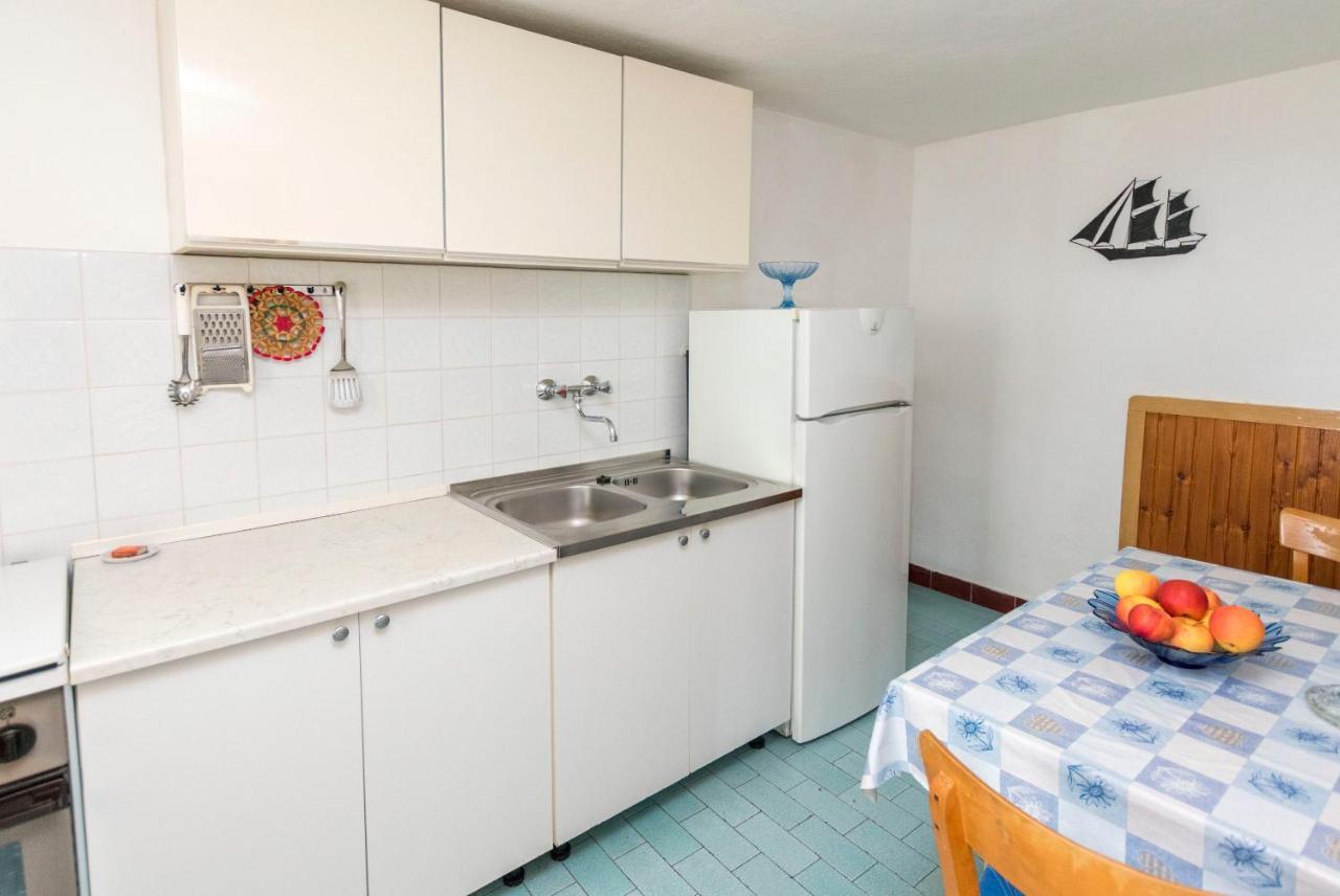 Apartments And Room Milka-Jere Primosten Ngoại thất bức ảnh